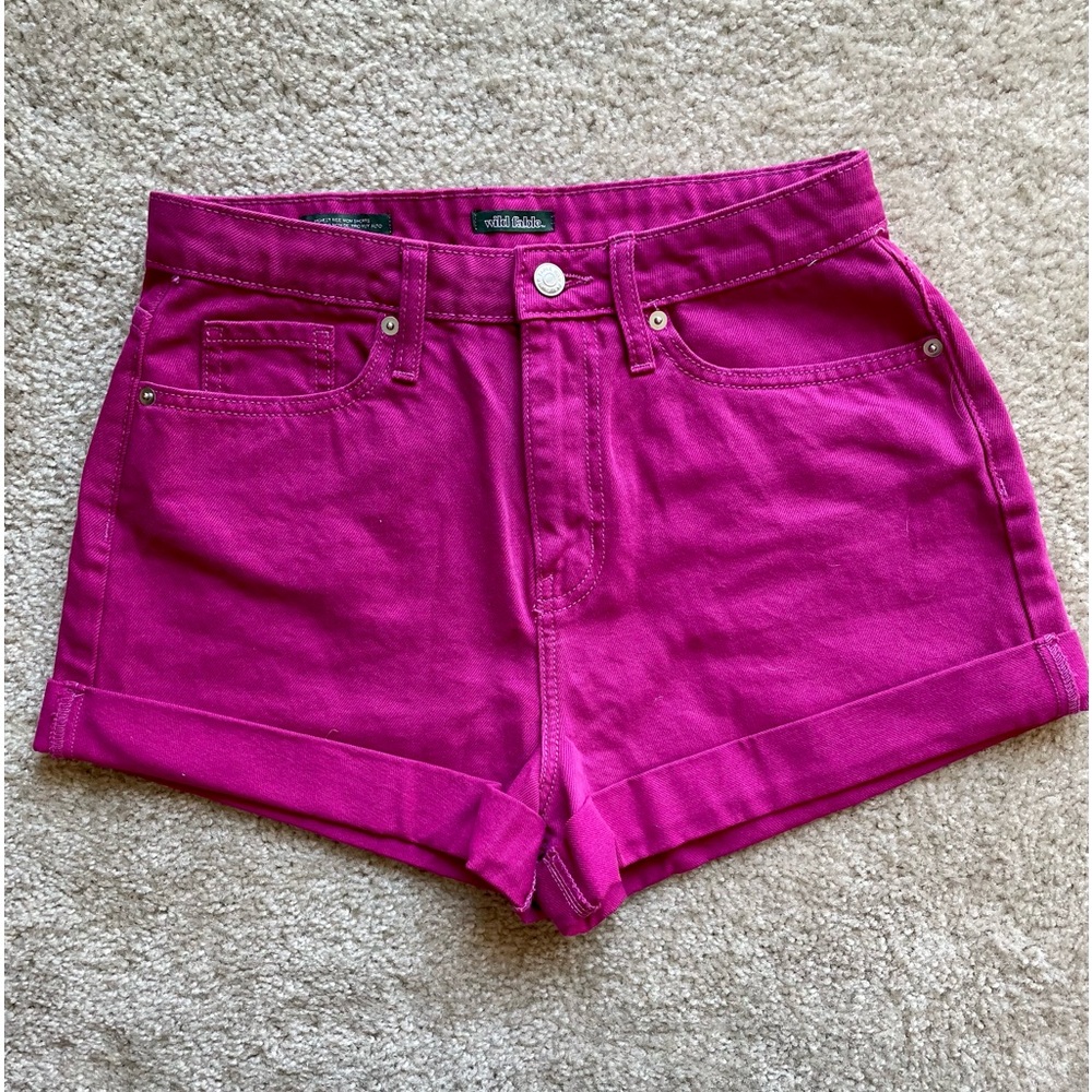 NWOT Hot pink shorts